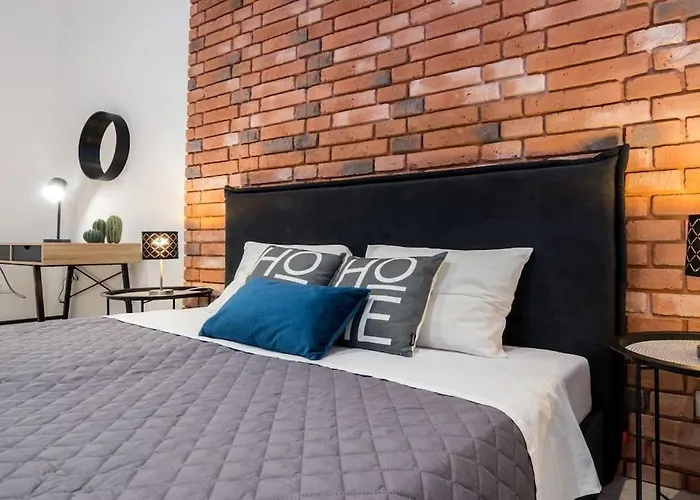 Apartment With Air Conditioning In The Heart Of Cracow Heart