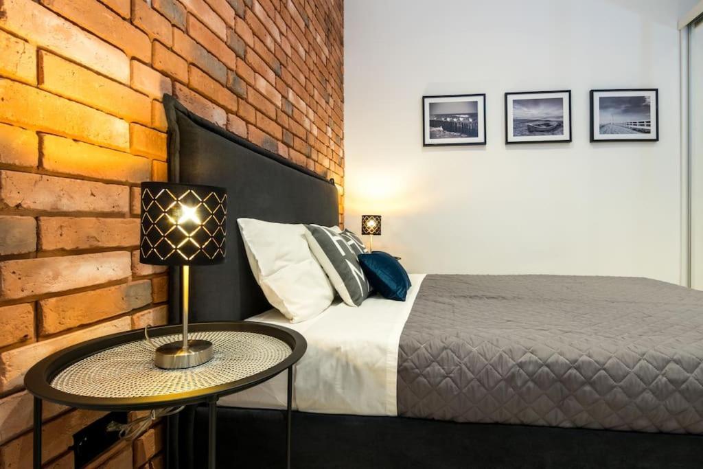 With Air Conditioning In The Heart Of Cracow Heart Apartament *