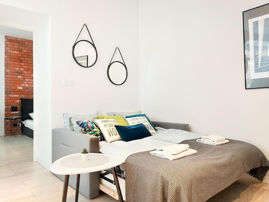 With Air Conditioning In The Heart Of Cracow Heart Apartament
